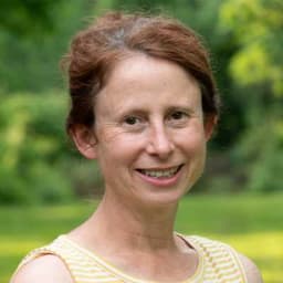 Stephanie Wolfe
